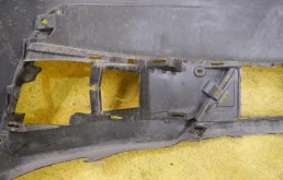 Бампер для Toyota Corolla 2014 года на фотографиях