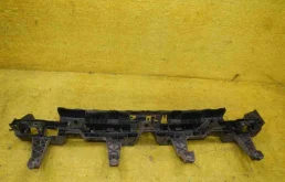 Усилитель бампера передний верхний для Renault Kaptur на фотографиях