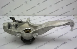 Кулак поворотный правый для Land Rover Range Rover на фотографиях