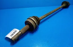 Привод задний левый для Nissan X-Trail 2013 года на фотографиях