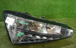 Фара ксенон левая для Skoda Rapid 2023 года на фотографиях