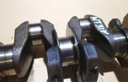 Коленвал для Nissan X-Trail на фотографиях