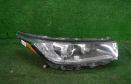 Фара правая для Toyota Highlander 2019 года на фотографиях