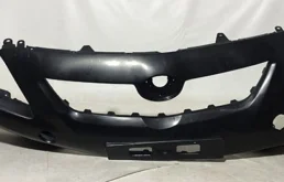 Бампер передний для Toyota Corolla 2013 года на фотографиях