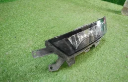Противотуманка (ПТФ) передняя левая для Skoda Rapid 2019 года на фотографиях