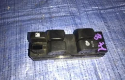 Блок управления стеклоподъемниками для Suzuki Grand Vitara на фотографиях