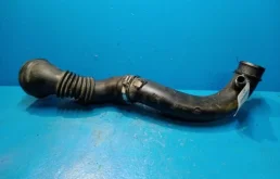 Патрубок интеркулера для Volvo XC90 2012 года на фотографиях