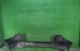 Бампер для Volkswagen Touran 2015 года на фотографиях