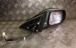 Стекла и зеркала для Honda Accord 2005 года на фотографиях