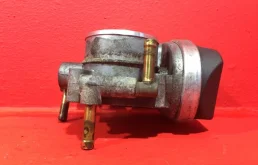 Дроссельная заслонка для Opel Zafira 2015 года на фотографиях