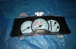 Приборная панель для Toyota Corolla на фотографиях