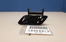 Крышка форсунки фароомывателя левая для Mercedes-Benz M class на фотографиях