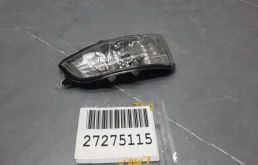 Зеркальный элемент левый для Volvo S60 на фотографиях