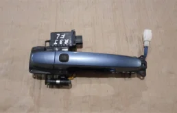 Мотор стеклоподъемника передний левый для Toyota Corolla на фотографиях