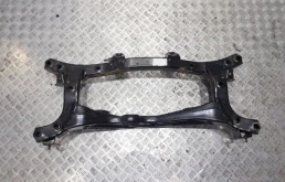 Задняя балка для Hyundai Creta на фотографиях