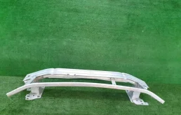 Бампер для Audi Q3 2022 года на фотографиях