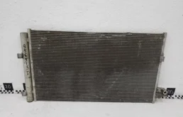 Радиатор кондиционера для BMW 5er 2020 года на фотографиях