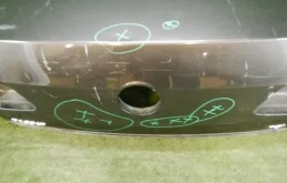 Дверь багажника для Volkswagen Passat на фотографиях