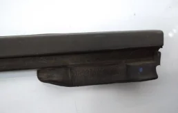 Уплотнитель лобового стекла для Skoda Rapid на фотографиях