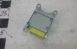 Блок ABS для Toyota RAV4 на фотографиях