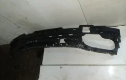 Кронштейн заднего бампера левый для BMW 7er на фотографиях