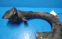 Впускной патрубок воздушного фильтра для Toyota RAV4 2019 года на фотографиях