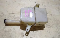 бачок омывателя лобового стекла (85315-12450) для Toyota Corolla E120 Седан (JDM) 2000-2006