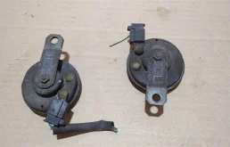 Звуковой сигнал для Toyota Corolla на фотографиях