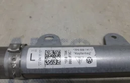 Шторка безопасности левая для Volkswagen Touareg на фотографиях