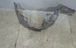 Подкрылок передний правый для Chevrolet Lacetti 2009 года на фотографиях