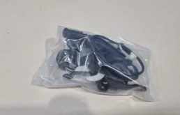 Замок капота левый для BMW 7er 2017 года на фотографиях