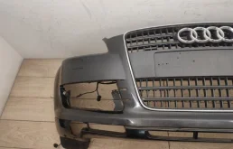 Бампер передний для Audi Q7 2011 года на фотографиях