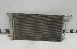 Радиатор кондиционера для Skoda Rapid 2017 года на фотографиях