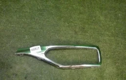 Накладка бампера на глушитель (прав) для BMW 7er G11/G12 2015-2021