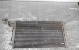 Радиатор кондиционера для Skoda Rapid 2024 года на фотографиях