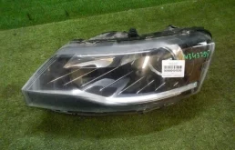 Фара ксенон левая для Skoda Rapid на фотографиях