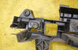 Усилитель бампера передний верхний для Renault Kaptur на фотографиях