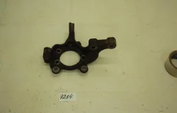 Кулак поворотный левый для Nissan Tiida на фотографиях