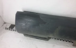 Накладка порога правая для Mercedes-Benz GLA class на фотографиях