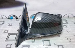 Стекла и зеркала для BMW 7er 2009 года на фотографиях