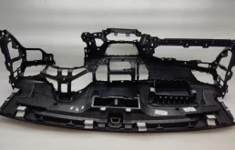 Накладка панели приборов для Hyundai Solaris 2020 года на фотографиях