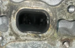 Двигатель без навесного для Jeep Compass 2014 года на фотографиях