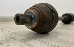 Привод передний правый для Volkswagen Tiguan 2016 года на фотографиях