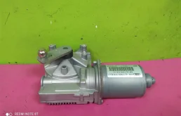 Мотор стеклоочистителя для Audi Q7 2012 года на фотографиях