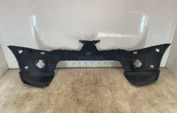 Бампер передний для Mitsubishi Pajero Sport 2015 года на фотографиях