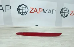 Светоотражатель левый заднего бампера для Mercedes-Benz CLA class C118 2019+