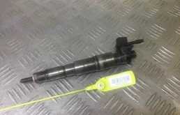 Форсунка топливная для BMW X3 на фотографиях