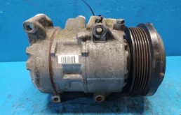 Компрессор кондиционера для Toyota RAV4 2013 года на фотографиях