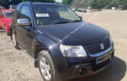 Чехол запасного колеса для Suzuki Grand Vitara на фотографиях