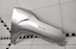 Крыло правое для Toyota RAV4 2024 года на фотографиях